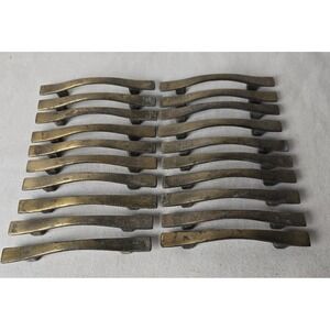 20 Taiwan‎ Drawer Pulls 4 3/4", 3" Center